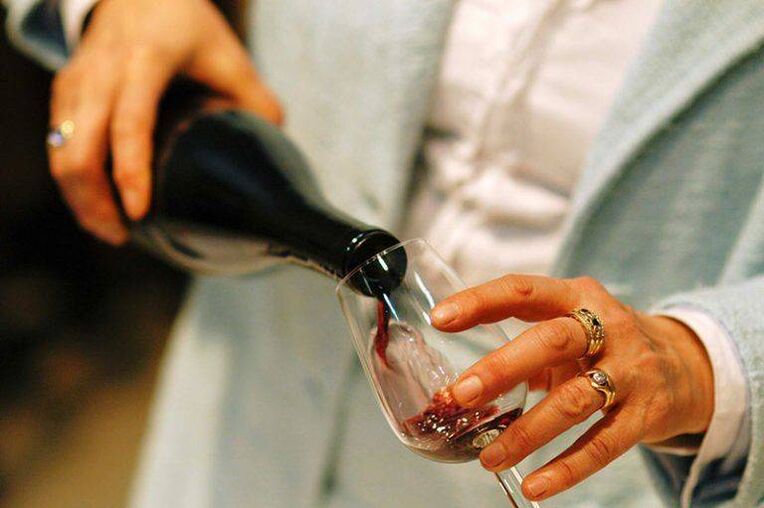 Dégustation de vin rouge